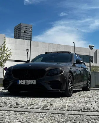 warszawa Mercedes-Benz Klasa E cena 210000 przebieg: 73000, rok produkcji 2017 z Warszawa
